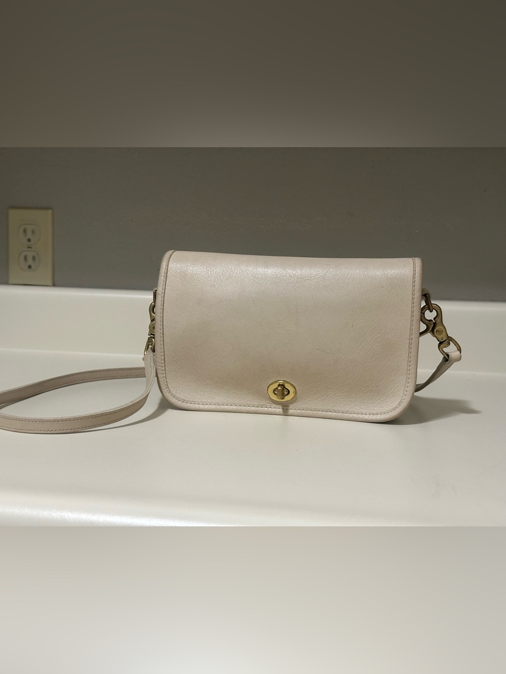Vintage Coach Penny Pocket Purse